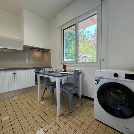 Le Jardin D'henri Apartment *